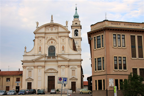 Chiesa Parrocchiale dei SS....